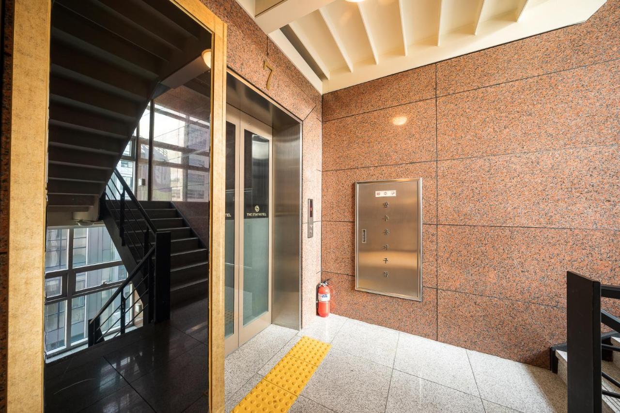 The Stay Hotel Myeongdong Сеул Екстериор снимка