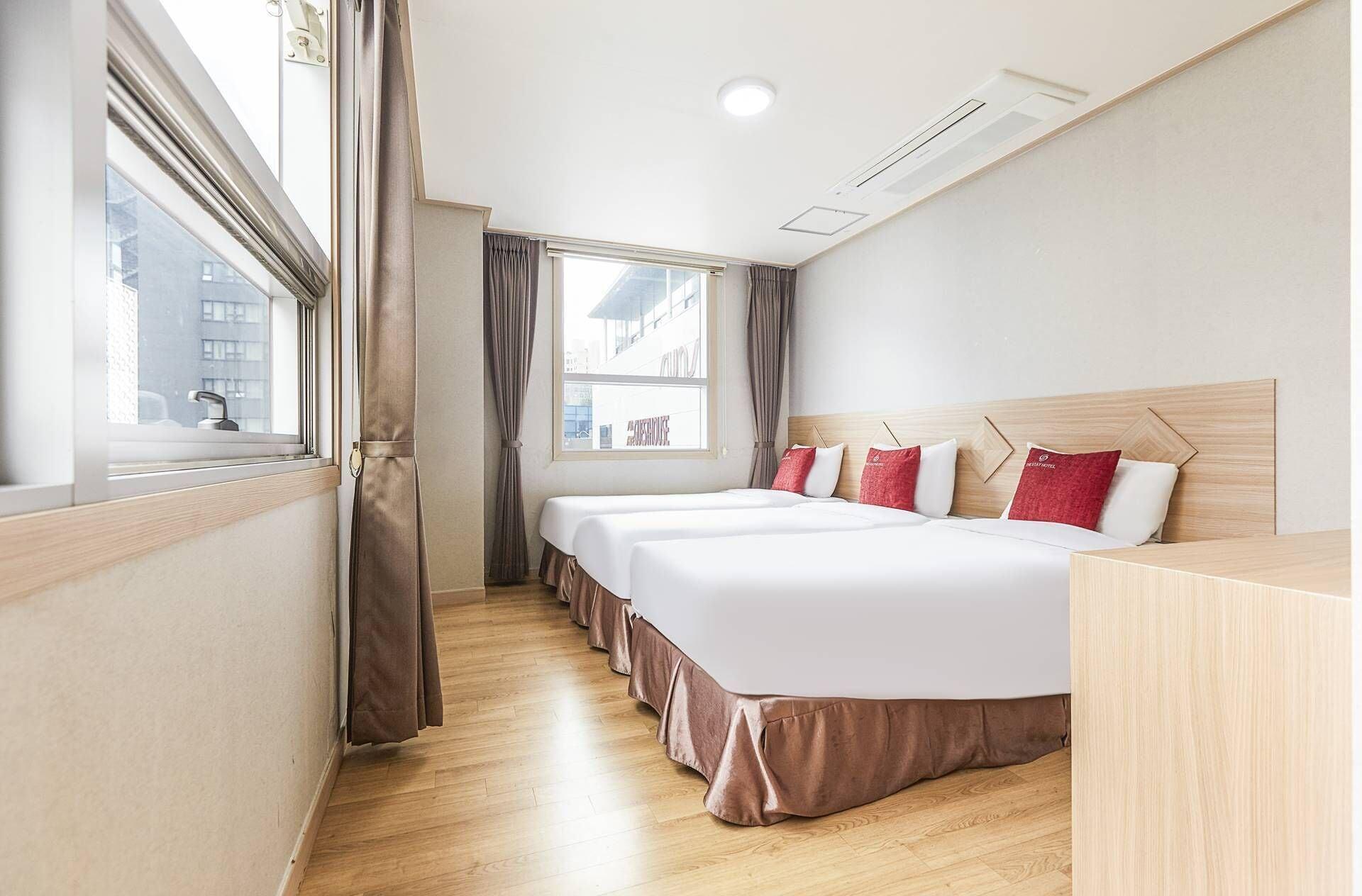 The Stay Hotel Myeongdong Сеул Екстериор снимка